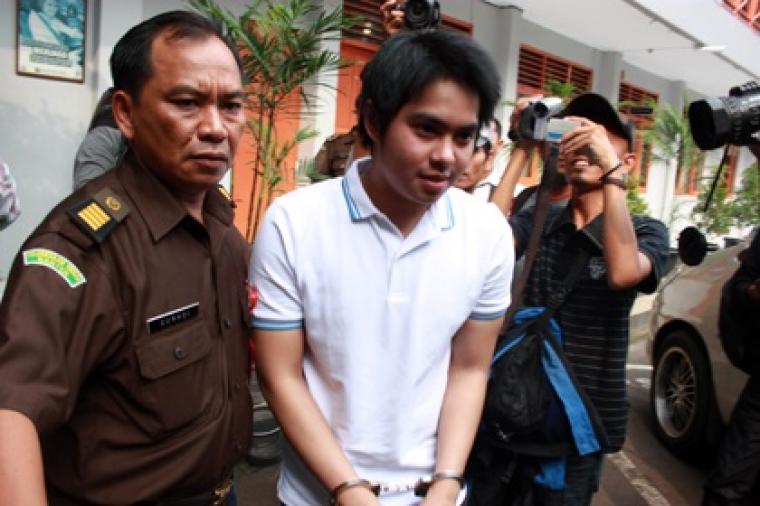 Setelah Kasus Narkoba, Anak Rano Karno Kembali Berurusan Dengan Kepolisian
